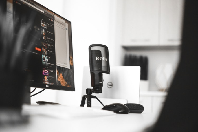 Creating the Ideal Podcast Cover