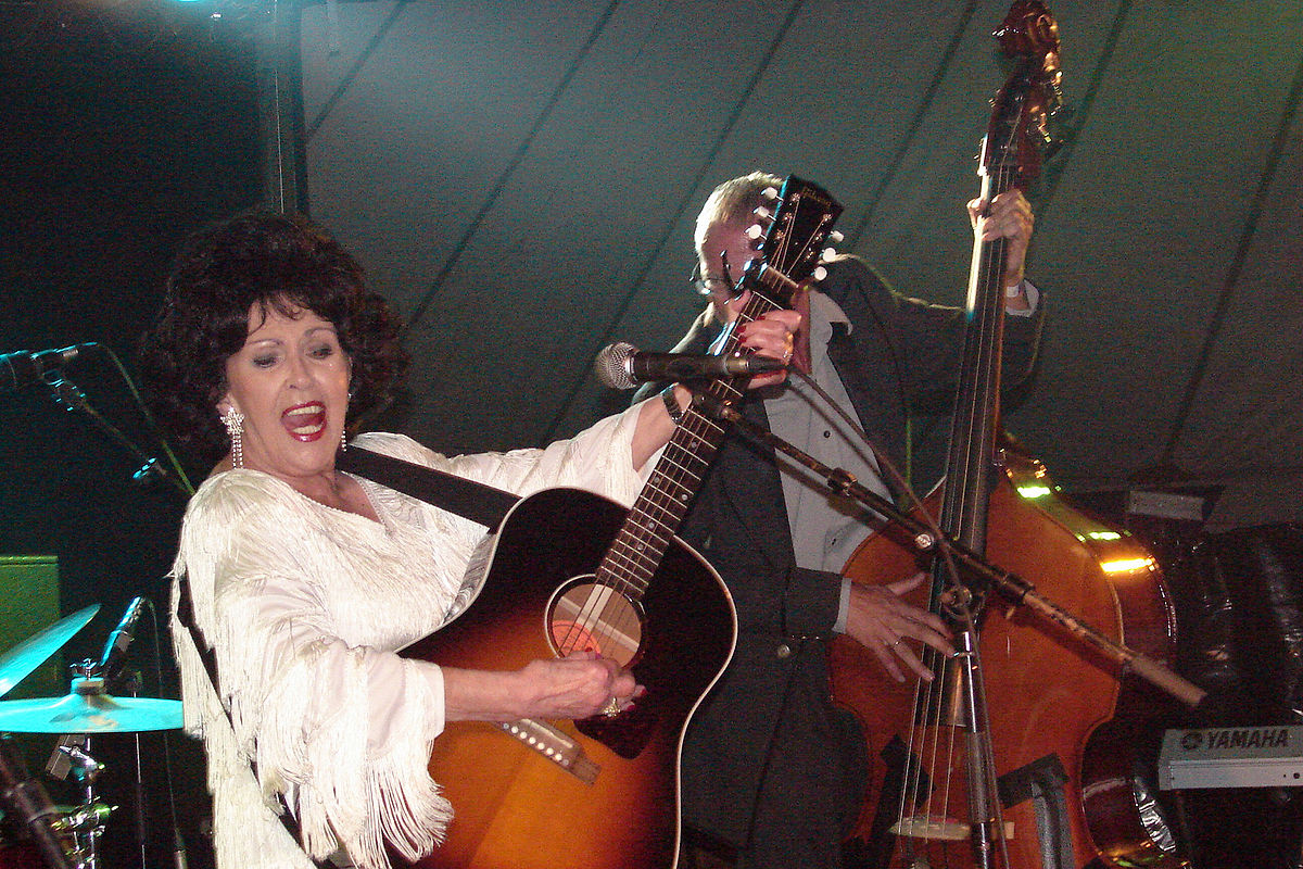 Wanda Jackson Announces Retirement from Touring