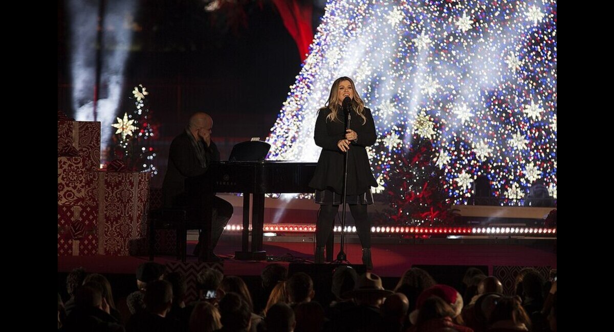 Kelly Clarkson Announces 2020 Las Vegas Residency