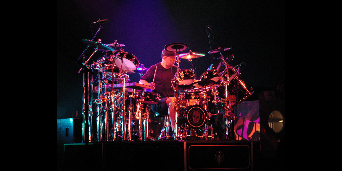 Musicians Pay Tribute to Rush's Neil Peart on Social Media