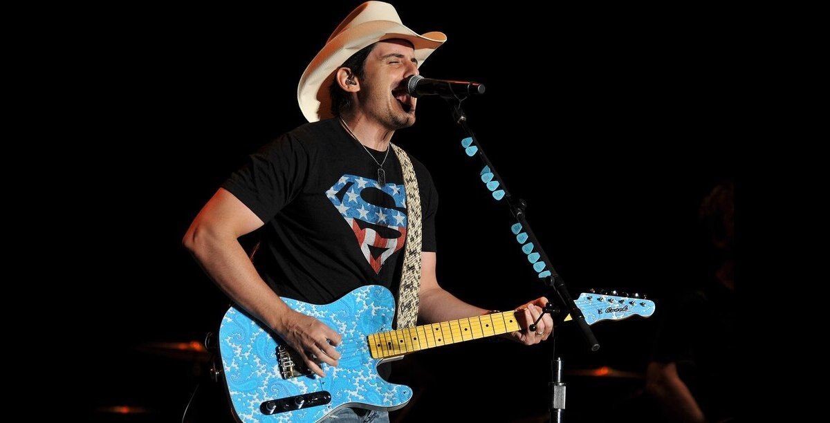 Brad Paisley to Perform Full Production Live Stream Show