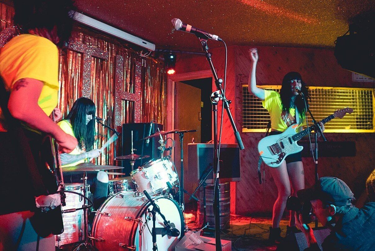 The Coathangers to Reissue Debut Album as Deluxe Edition