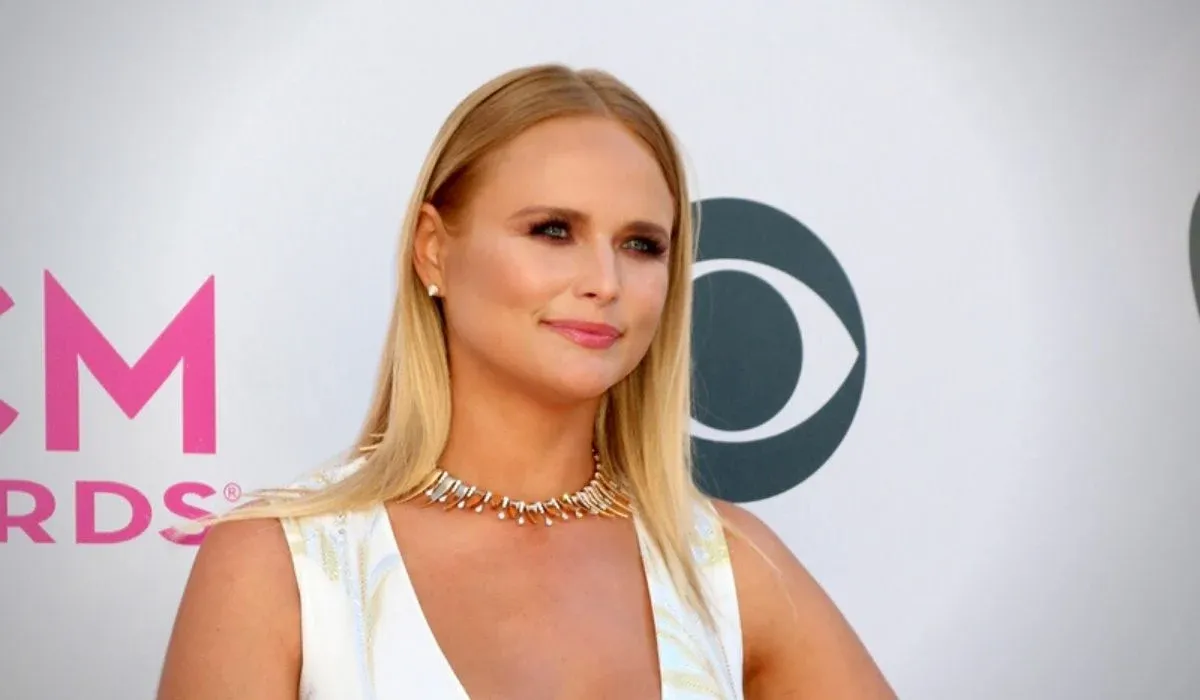 Miranda Lambert Announces Upcoming Solo Album & Shares Visual for New Song 'Strange'