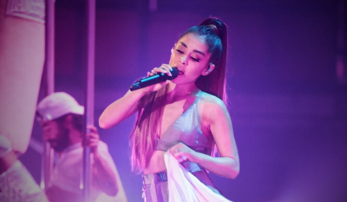 Ariana Grande Announces Return to Pop Music With Upcoming Single